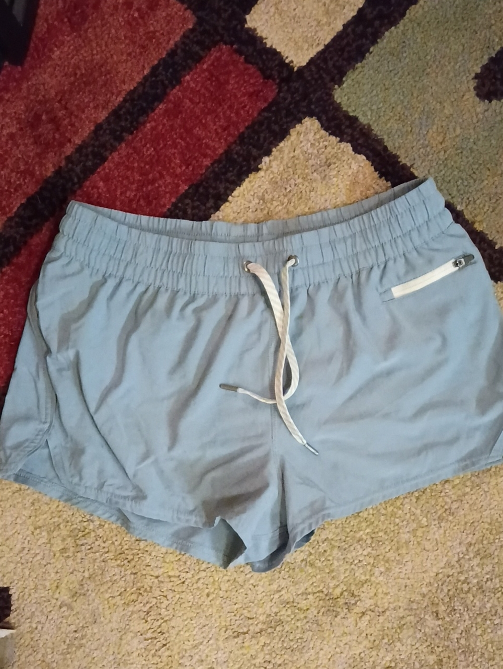 Vuori Women’s Light Blue Drawstring Shorts Size Large
